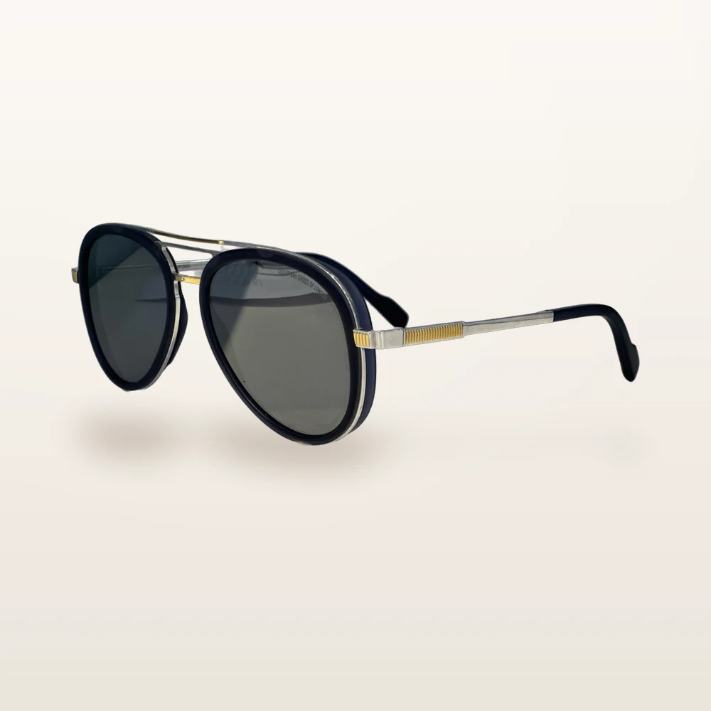 italoptik-cutler-and-gross-cg2 Syze dielli Cutler and Gross MI323CO25018145 për meshkuj, aviator blu e errët me krahë argjendi e ari