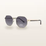 Syze dielli Guess GF6160 tetëkëndore e artë me lente gri – Italoptik