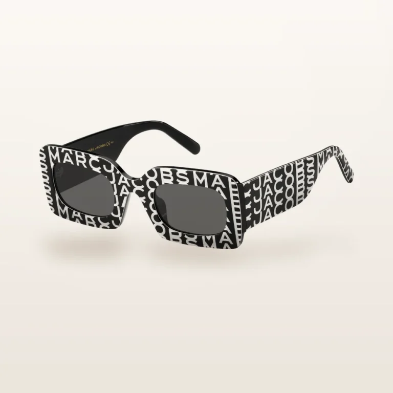MARC JACOBS