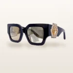 Syze dielli Philipp Plein SPP103S e zezë me kokë të artë me kristale – Italoptik
