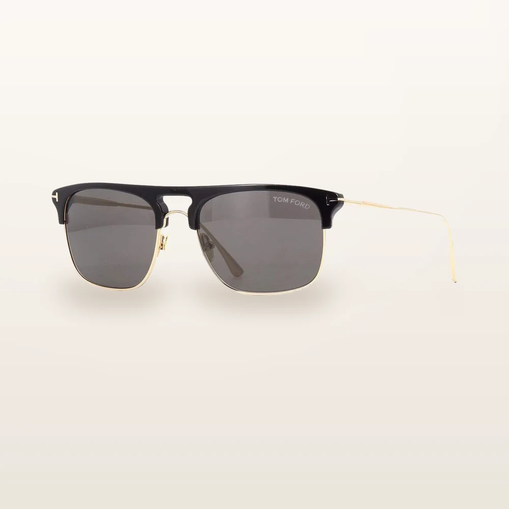 italoptik-tom-ford-tf830 Syze dielli Tom Ford TF830, e zezë dhe ari me lente gri – Italoptik